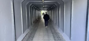 Tunel peatonal en Managua